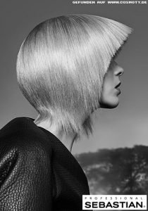 Frisuren Bilder: Angestufter Nacken für viel Volumen - Frisuren, Haare