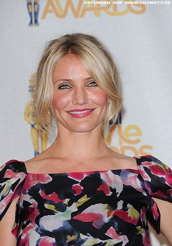 Cameron Diaz: Lässige Strähnen zum Nackenknoten