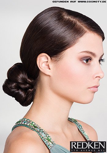 Chignon: Geflochten und gesteckt