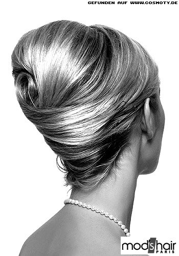 Chignon im Sixties-Style
