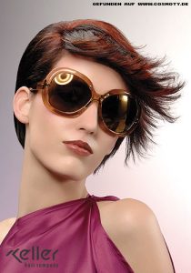 Frisuren Bilder: Angestufter Nacken für viel Volumen - Frisuren, Haare