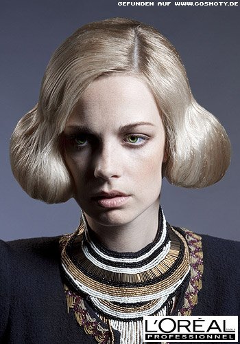 Faux Bob‘ mit eingeschlagenen Haarenden