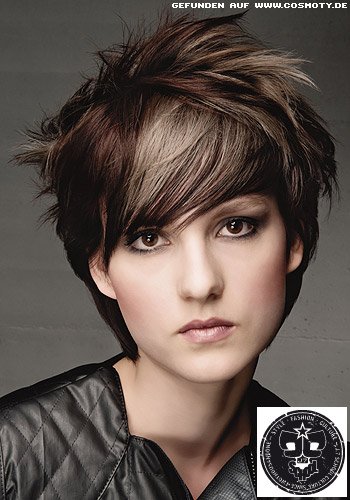 Frisuren Bilder Gestufter Kurz Bob Mit Volumen Im Deckhaar Frisuren Haare