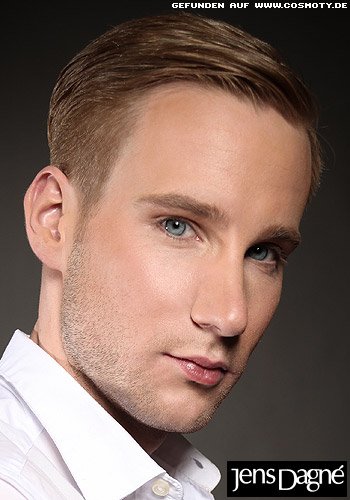 Glatt gekämmter Business-Look