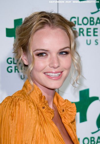 Kate Bosworth mit kleinem Haar-Knoten