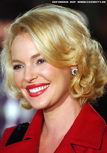 Katherine Heigl mit elegantem Locken-Bob