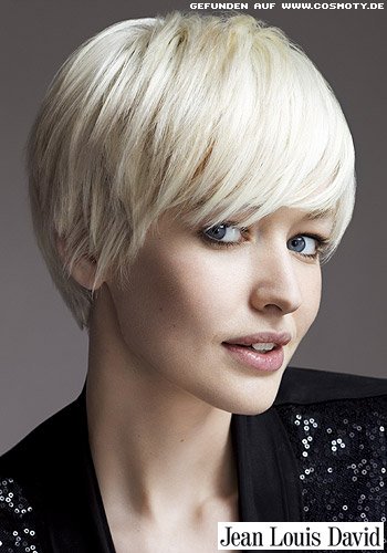 Längeres Haar für einen stufigen Pixie-Cut