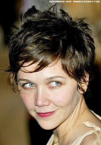 Maggie Gyllenhaal mit wild gestyltem Pixie-Schnitt