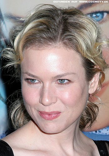 Renee Zellweger mit lässigem Zopf