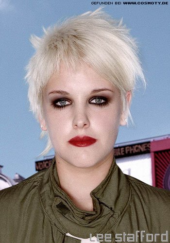 Sexy in Platinblond