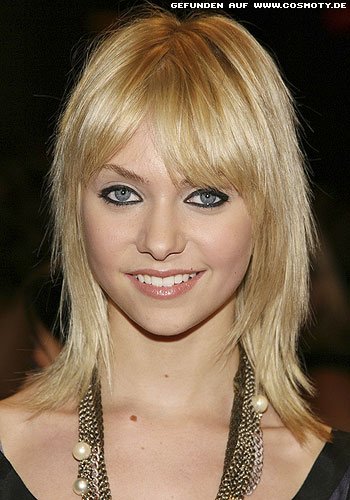 Frisuren Bilder Taylor Momsen Mit Stufenschnitt Im Stil Der 90er Frisuren Haare