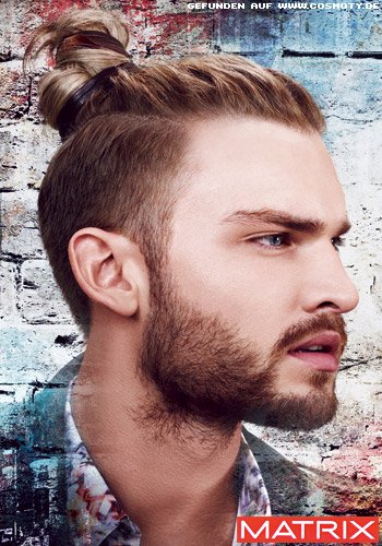 Undercut mit zusammen gezwirbelten Deckhaar