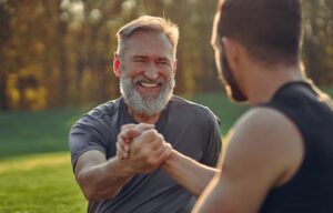 handschlag maenner beim sport